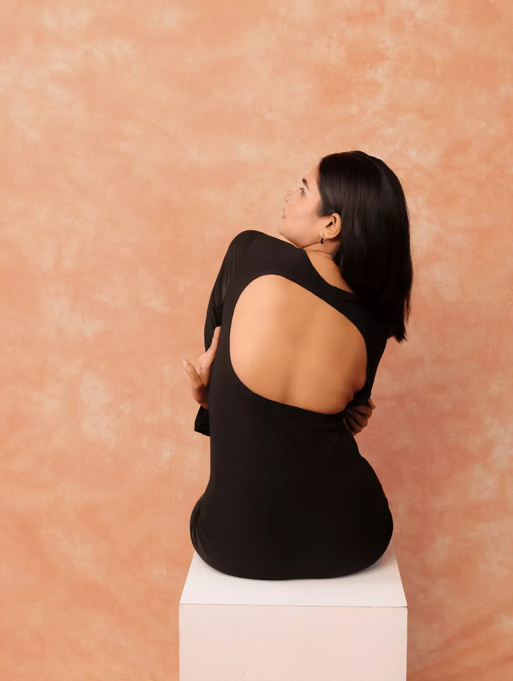 Black - Backless Halter Bodycone Dress