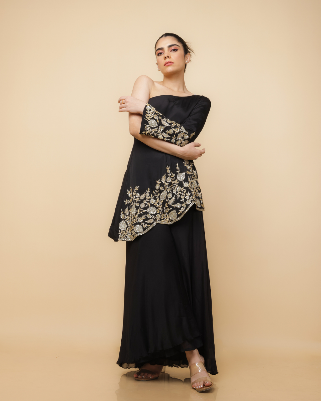 Zehra One-Shoulder Set
